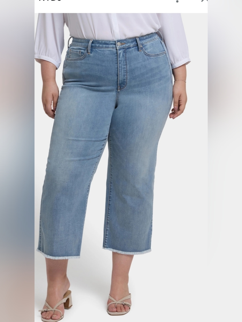 Light Blue Cropped Women’s Jeans. Wide Leg Super Stretch